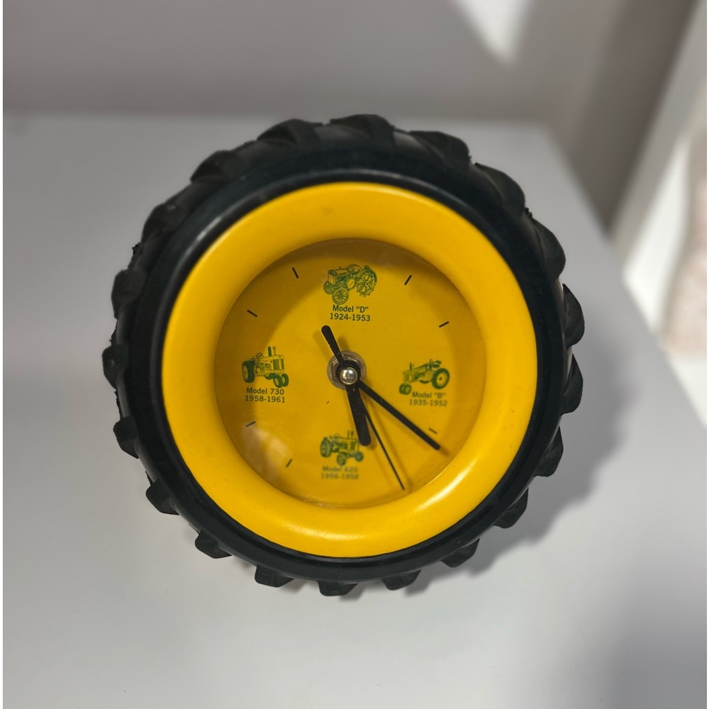 Vintage John Deere Tractor Clock